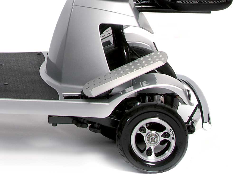 Adaptive footplates help make Quingo the most comfortable mobility scooter