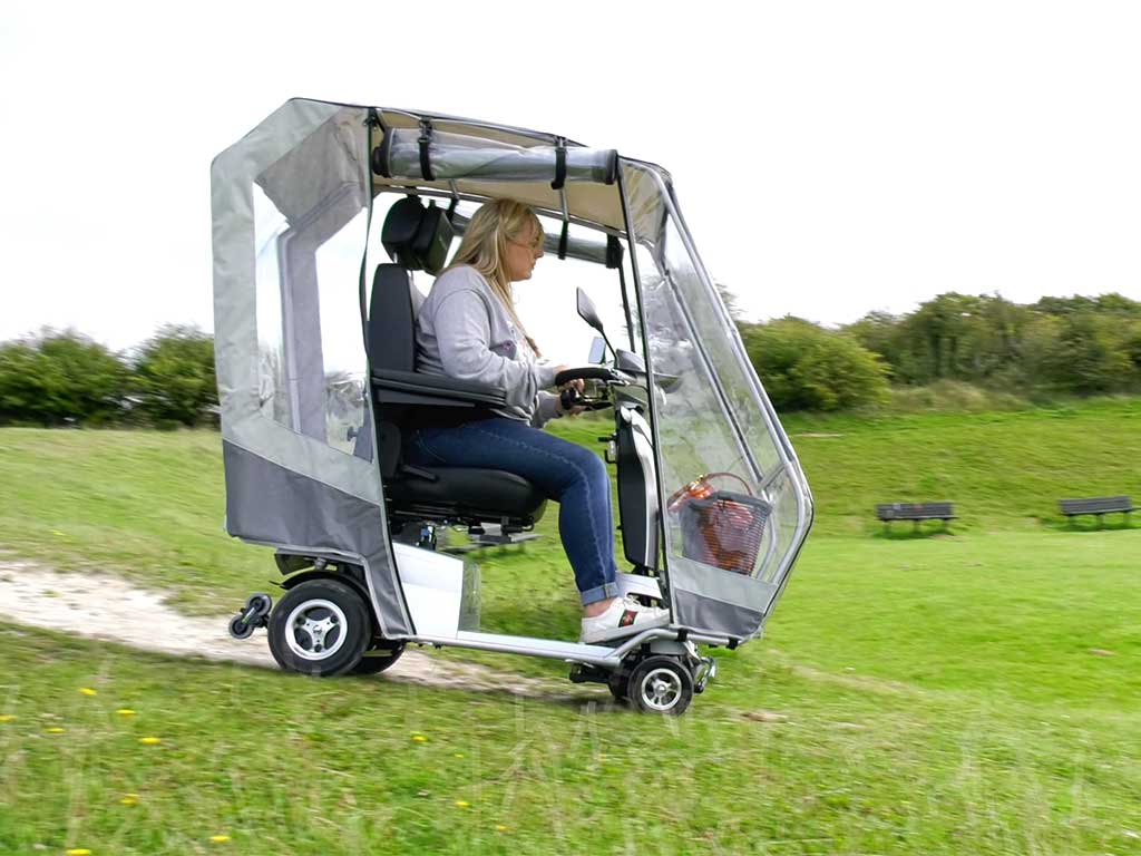 Our 5-wheel design overcomes the problemsassociated with the three wheel mobility scooter